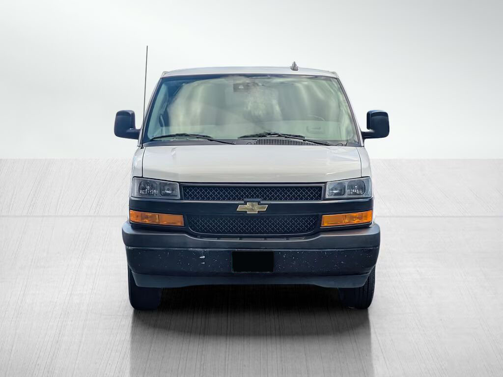 karkonnex - RENT SELL BUY CARS